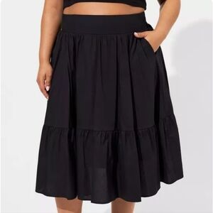 TORRID Midi Poplin Tiered Skirt